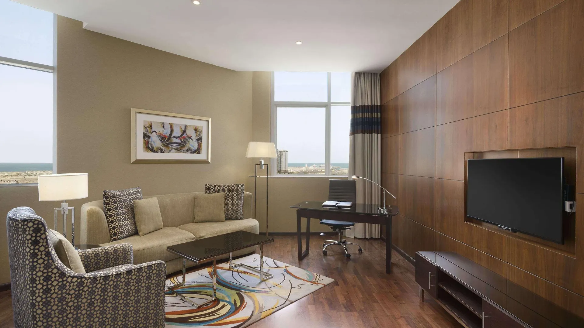 Hotel Ramada Abu Dhabi Corniche