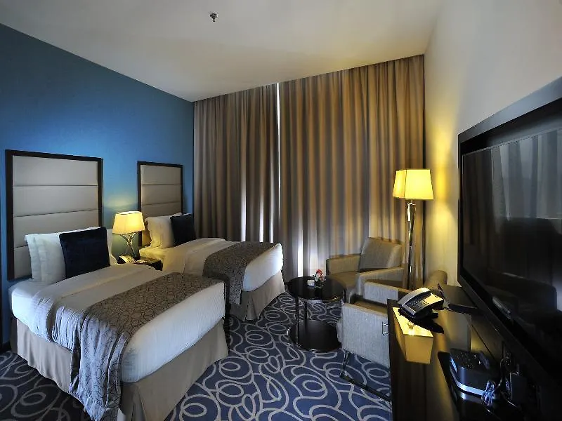 Hotel Ramada Abu Dhabi Corniche 4*,  Zjednoczone Emiraty Arabskie