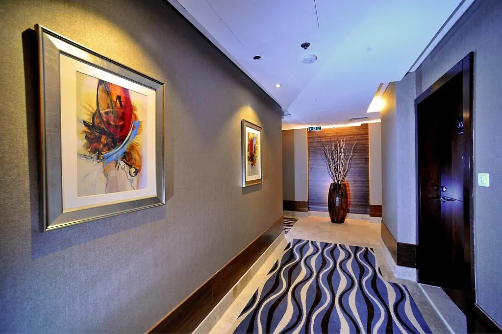 Hotel Ramada Abu Dhabi Corniche