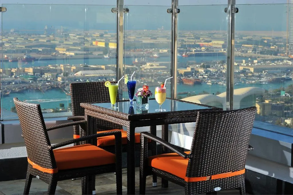 Hotel Ramada Abu Dhabi Corniche