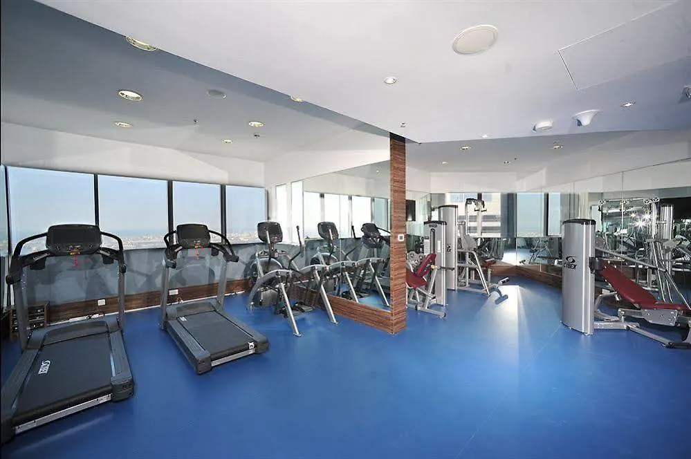 Ramada Abu Dhabi Corniche Hotel